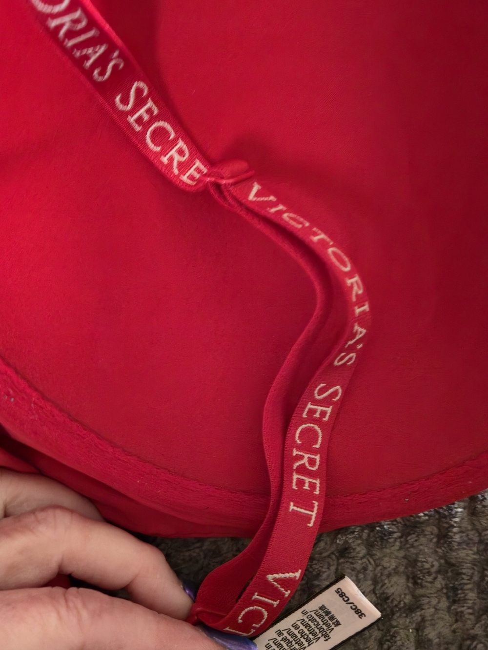 3 VS Bras Gently Loved Included In Lot Of 6 - Picture 13 of 16